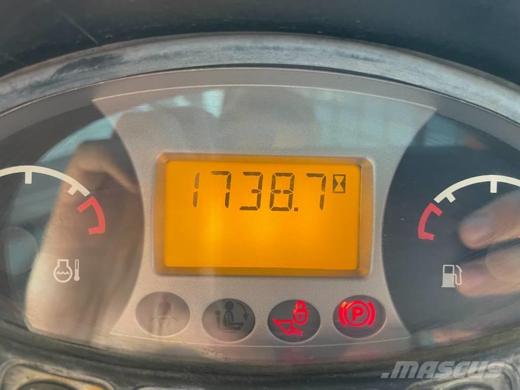 Bobcat T 590 Kompaktrakodók