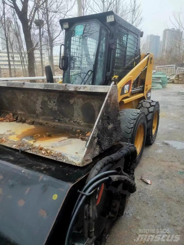 CAT 226 B Kompaktrakodók