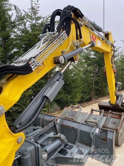 Wacker Neuson EW65 Gumikerekes kotrók