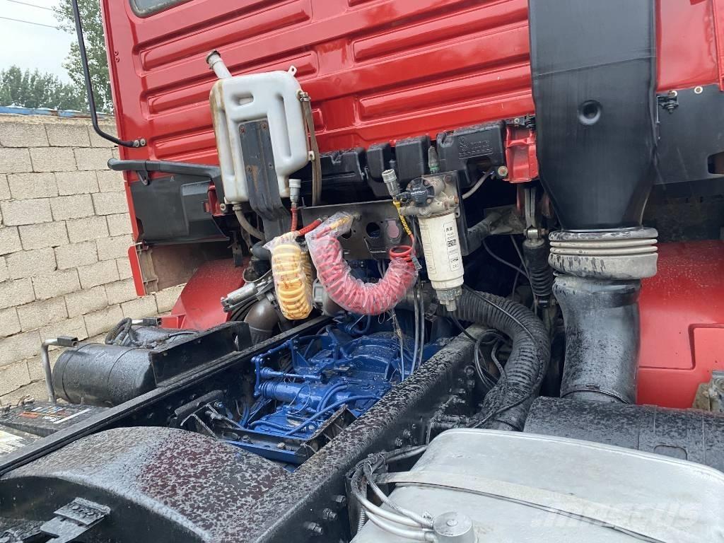 Shacman F3000 6x4 Nyergesvontatók