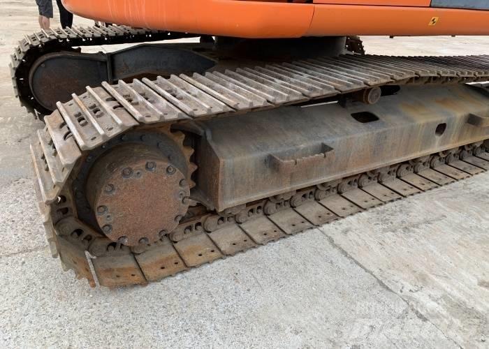 Hitachi ZX 125 Lánctalpas kotrók