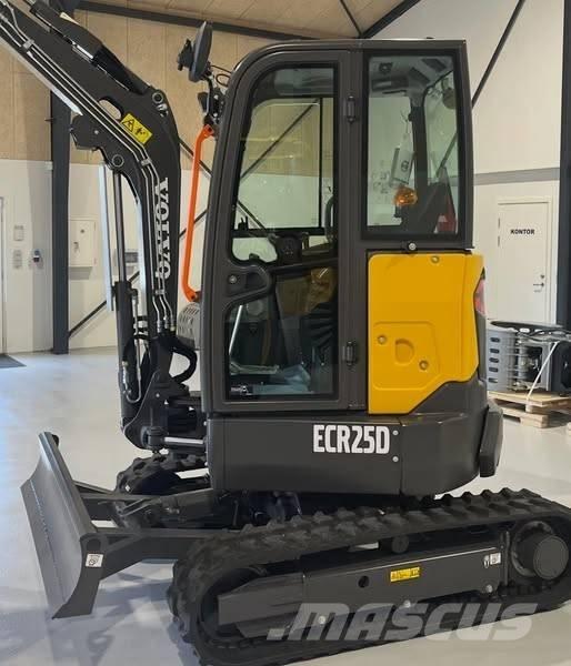 Volvo ECR 25 D Mini kotrók < 7t