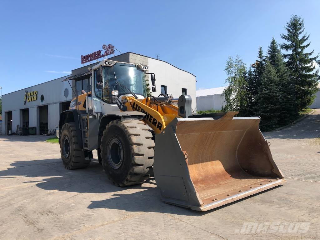 Liebherr L 566 Gumikerekes homlokrakodók
