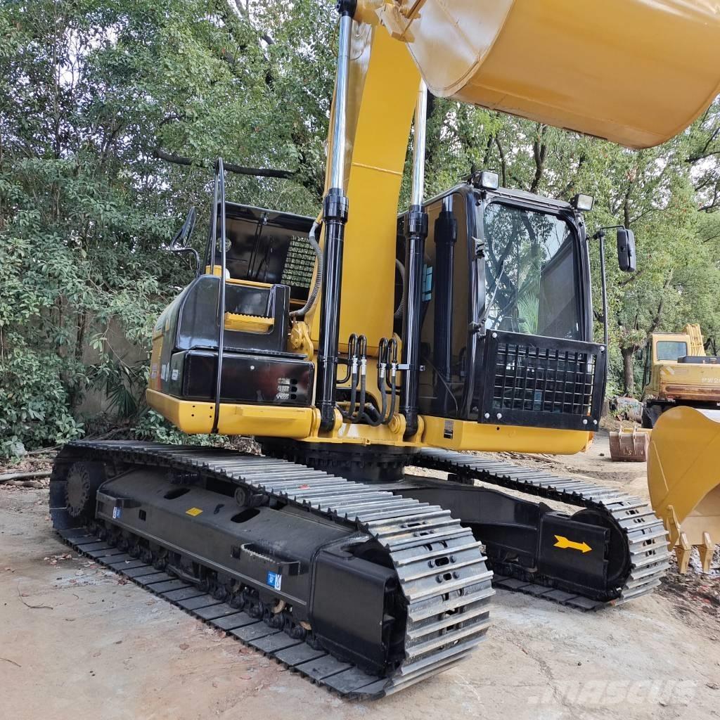 CAT 320 D Lánctalpas kotrók