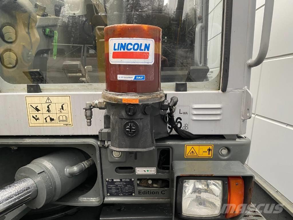 Wacker Neuson EW 100 Gumikerekes kotrók