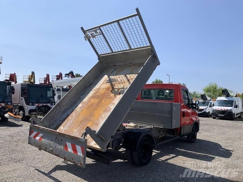 Iveco 35C13 - Tipper Billenő teherautók