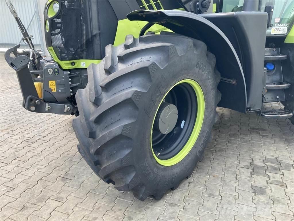CLAAS Arion 660 Traktorok