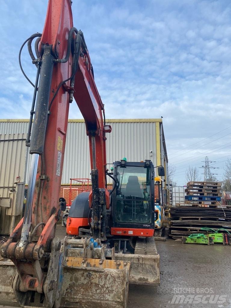 Kubota KX 080-4 Közepes (midi) kotrók 7 t - 12 t