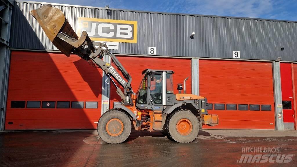 Hitachi ZW 150 PL Gumikerekes homlokrakodók