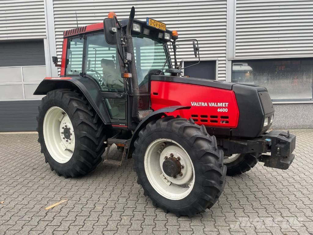 Valtra 6600 tractor Traktorok