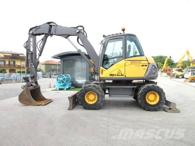 Mecalac 714 MW2 Gumikerekes kotrók