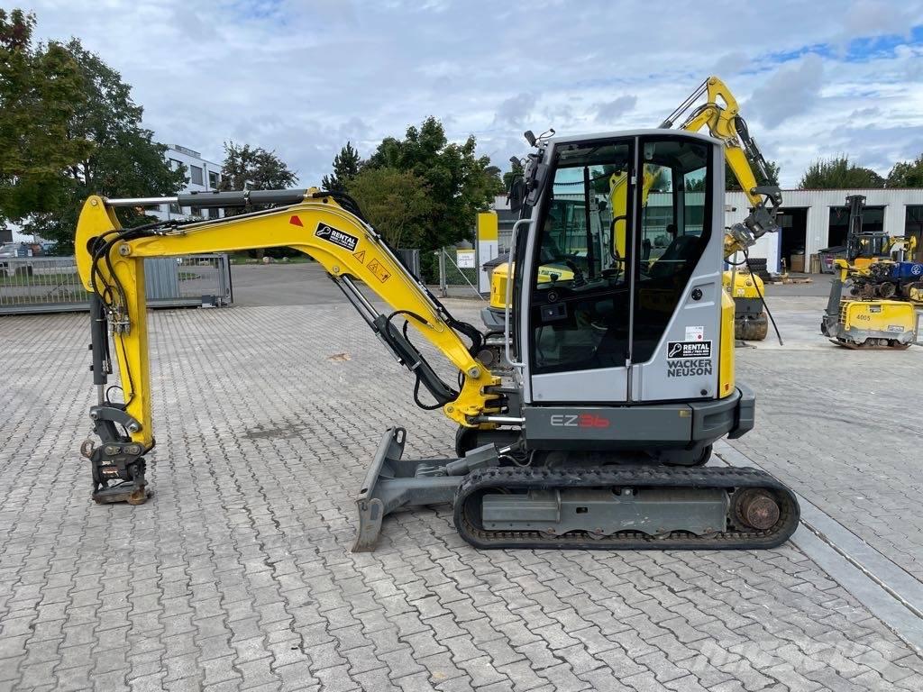 Wacker Neuson EZ36 Lánctalpas kotrók