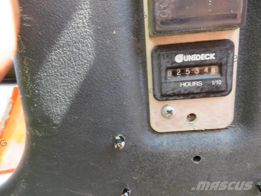 Ausa D 600 APG Mezei dömperek
