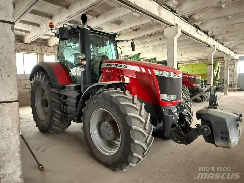 Massey Ferguson 8737 Traktorok