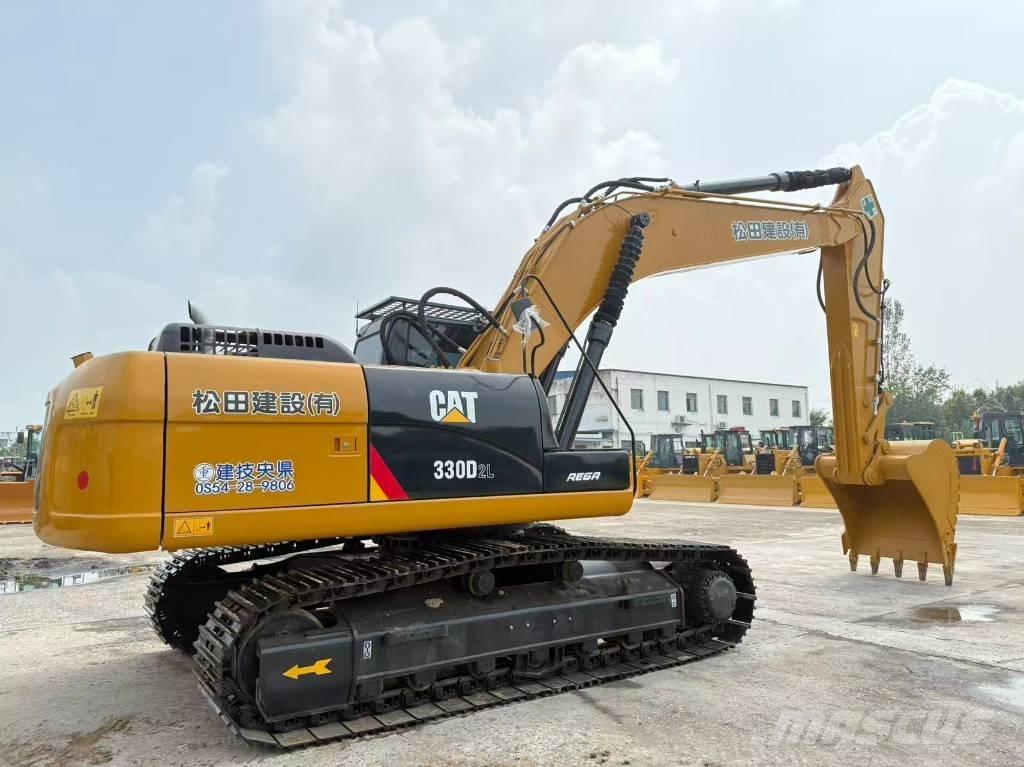 CAT 330 D Lánctalpas kotrók