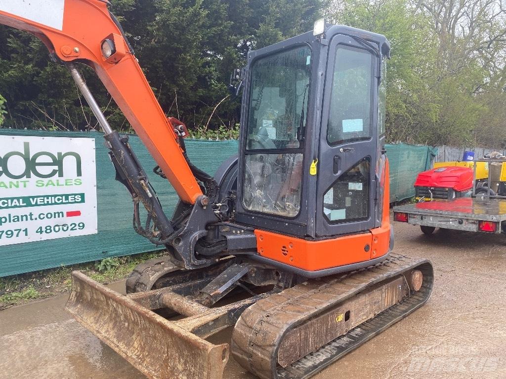 Hitachi Zx48 Mini kotrók < 7t