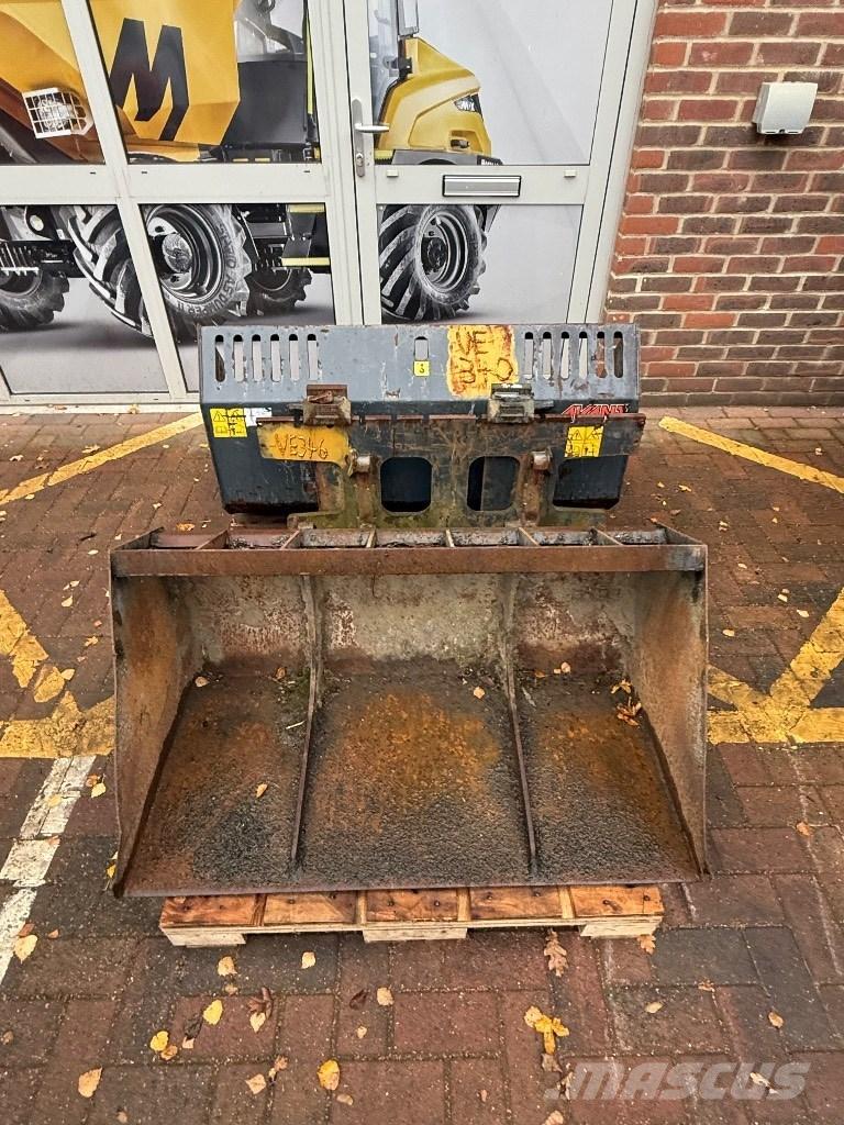 Avant 528 Mini homlokrakodók