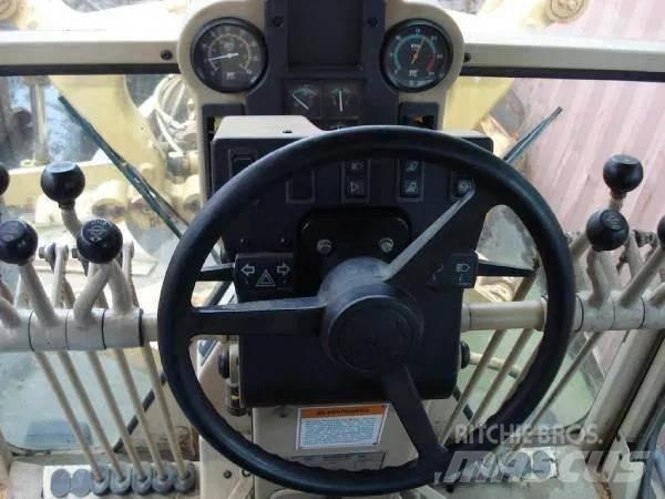 CAT 120H Gréderek