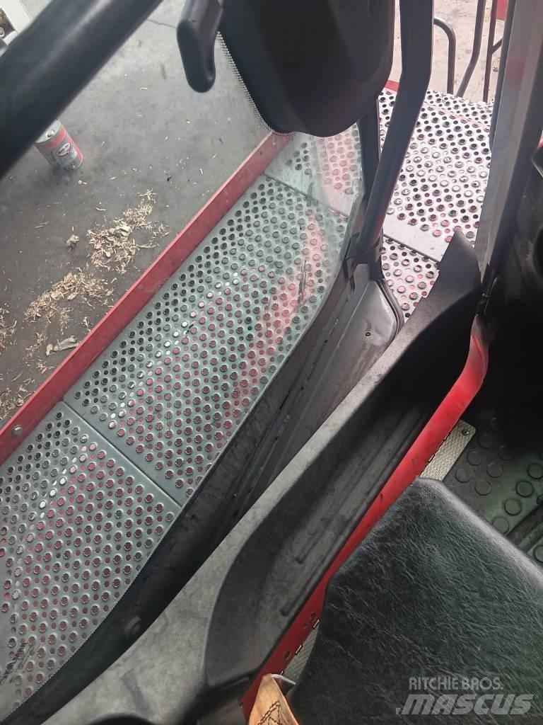 Kalmar DCG100-45ED7 Konténerszállítók