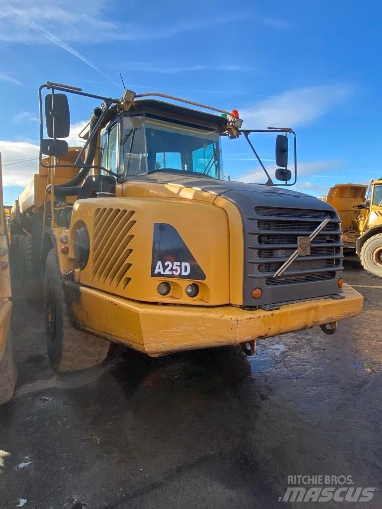 Volvo A 25 D Csuklósdömperek
