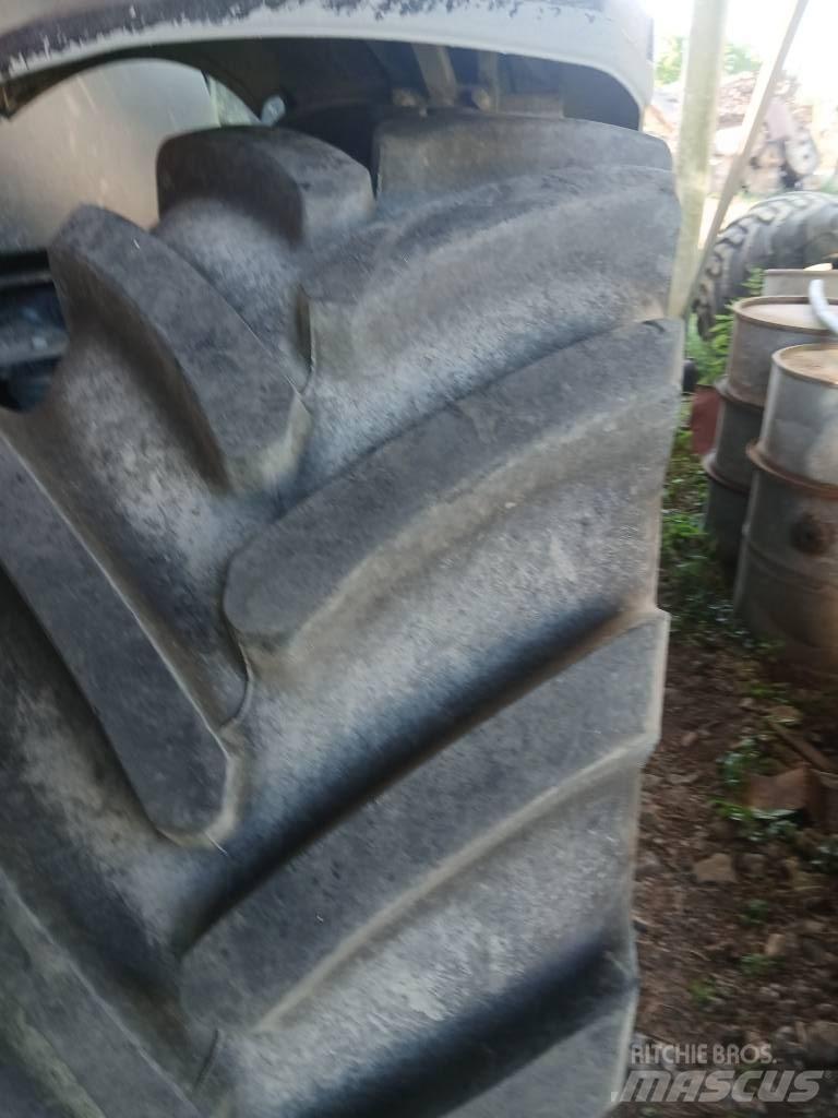 JCB Fastrac 2155 Traktorok