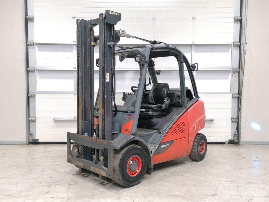 Linde H30T-02 Gázüzemű targoncák