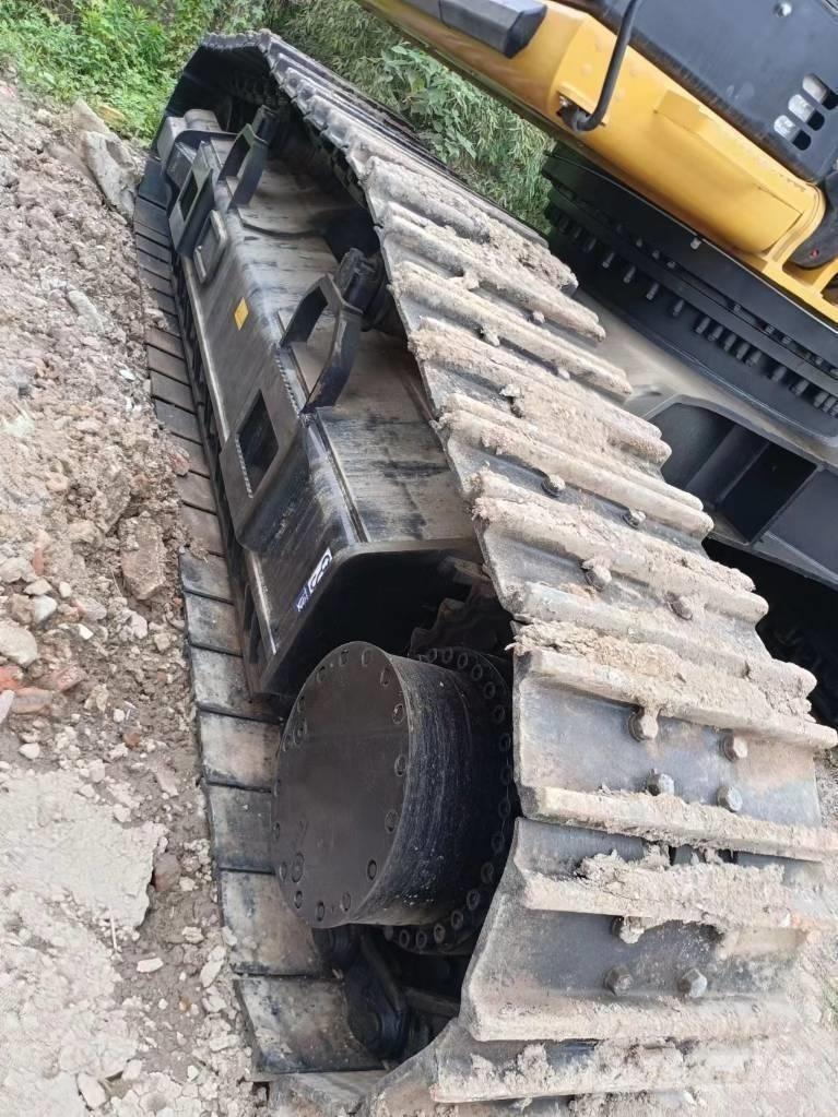 CAT 340 D L Lánctalpas kotrók