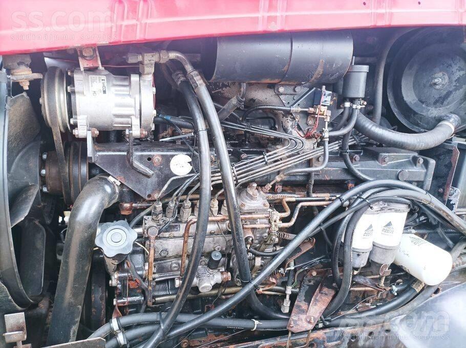 Valtra Valmet 8750 Traktorok