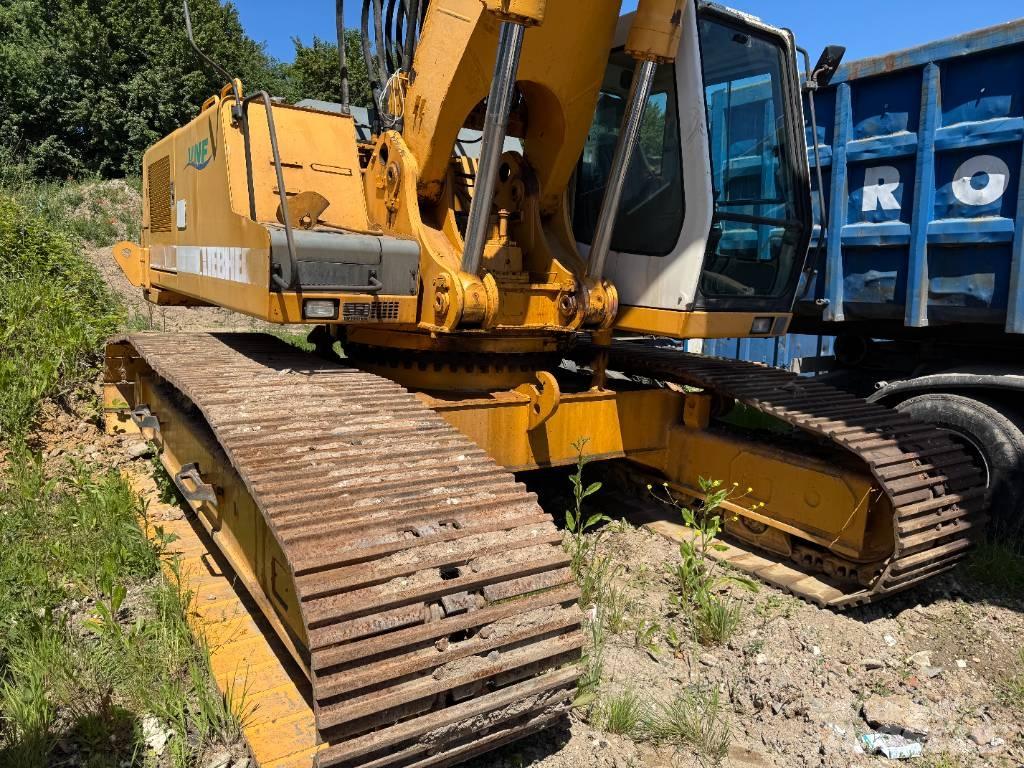 Liebherr 954 Hosszú gém kotrók