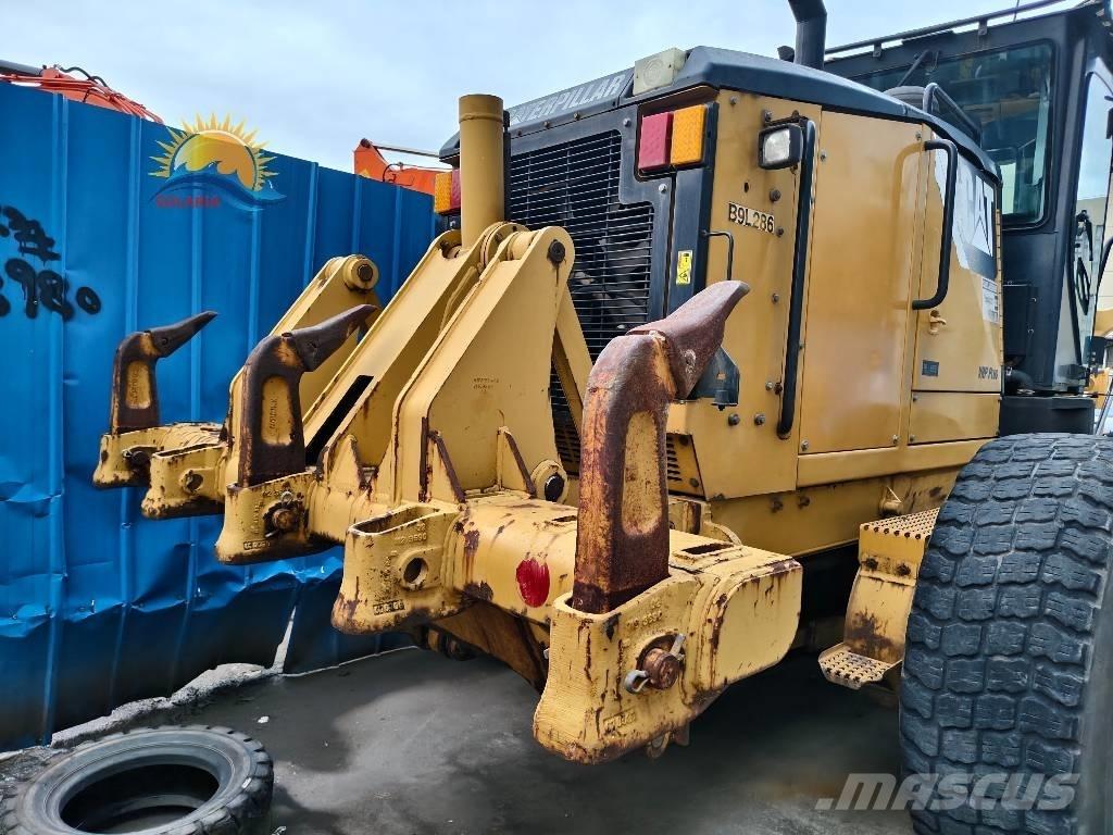 CAT 160 M Gréderek