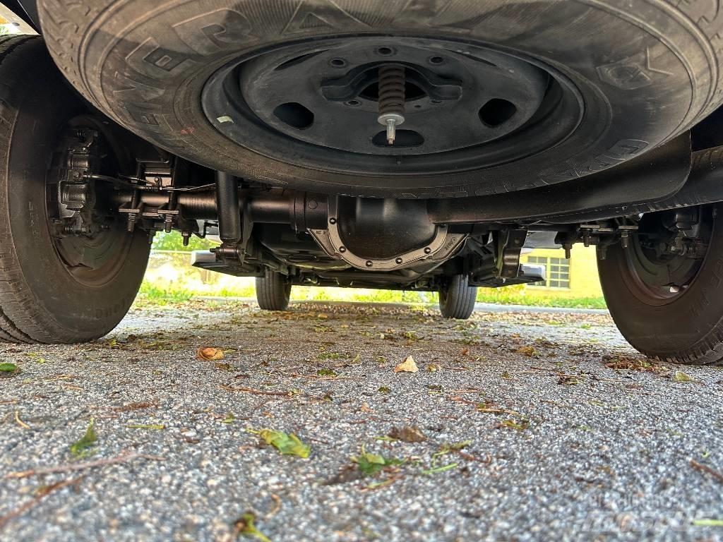 Ford F 250 SD Kis teherszállító/Platós kocsi