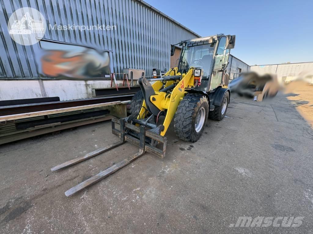 Wacker Neuson WL 52 Gumikerekes homlokrakodók