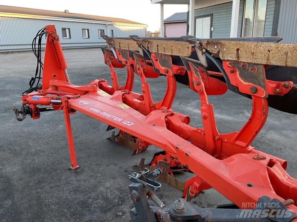 Kuhn Vari-Master 122 Váltvaforgató ekék