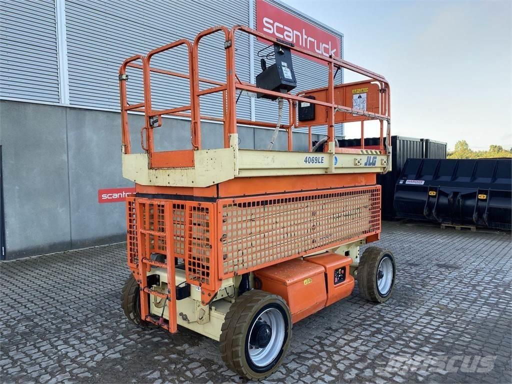 JLG 4069 Ollós emelők