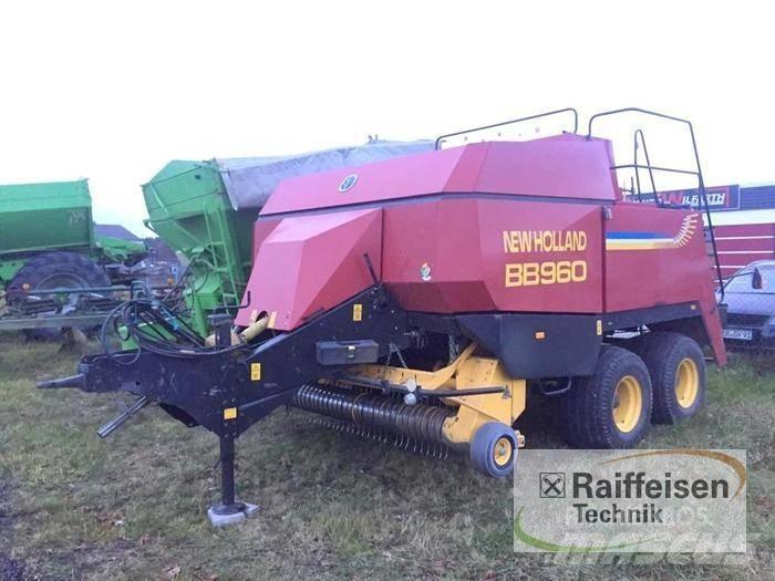 New Holland BB 960 Szögletes bálázók