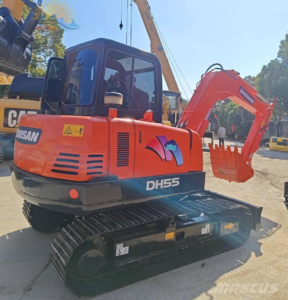 Doosan DH 55 Mini kotrók < 7t