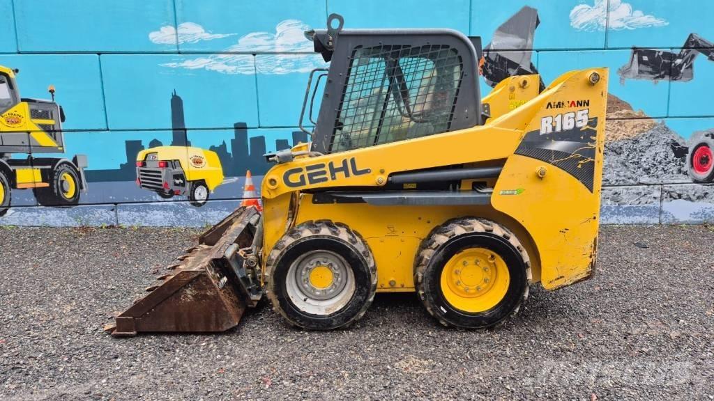 Gehl R 165 Kompaktrakodók