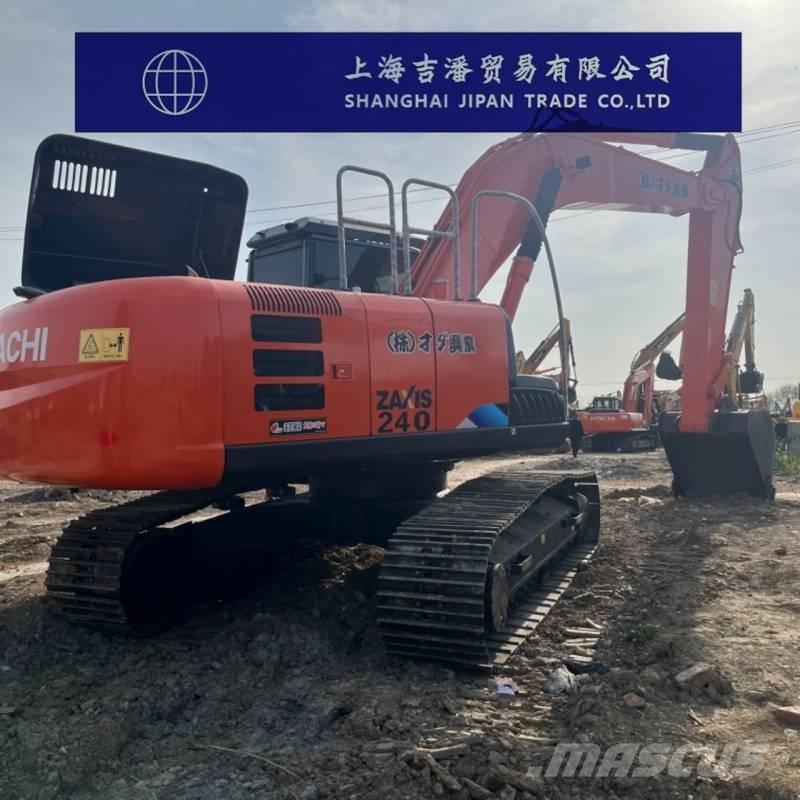 Hitachi ZX 240 Lánctalpas kotrók
