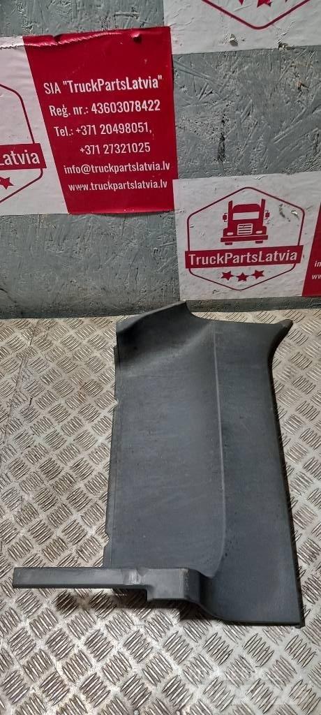 Scania R440  1442654 Vezetőfülke és belső tartozékok