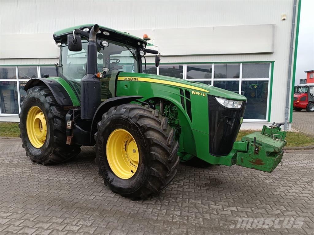 John Deere 8360 R Traktorok