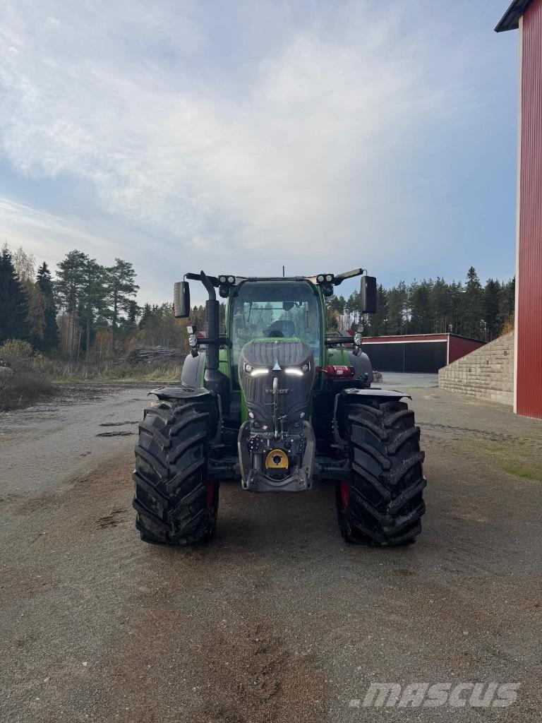 Fendt 728 Gen 7 Traktorok