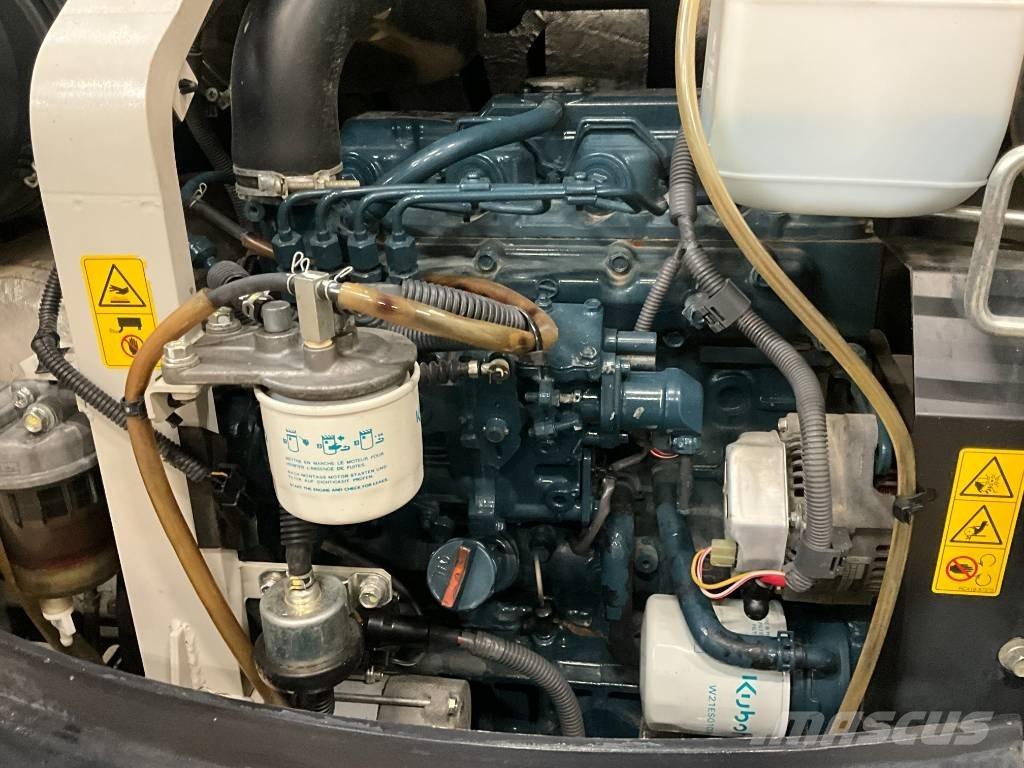 Kubota U 55-4 Mini kotrók < 7t