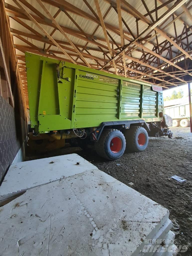 CLAAS Cargos 8500 Önrakodó pótkocsik