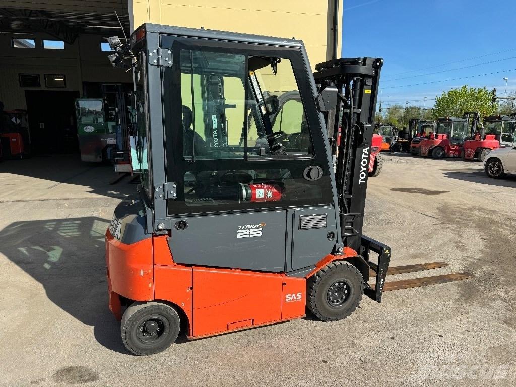 Toyota 8FBMKT25 Elektromos targoncák
