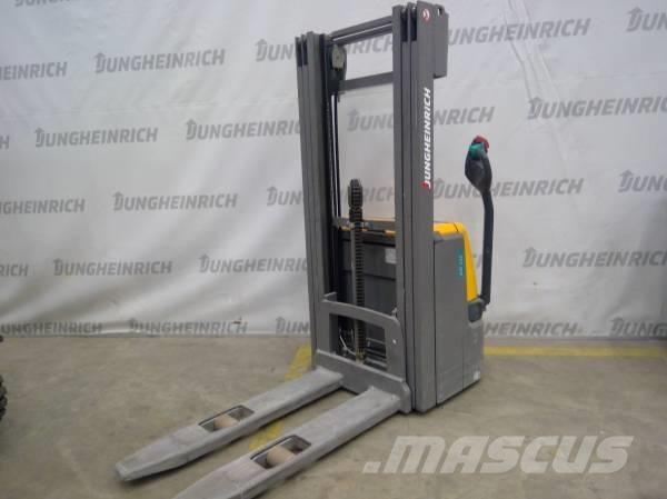 Jungheinrich EJC 112 Gyalogkíséretű targonca