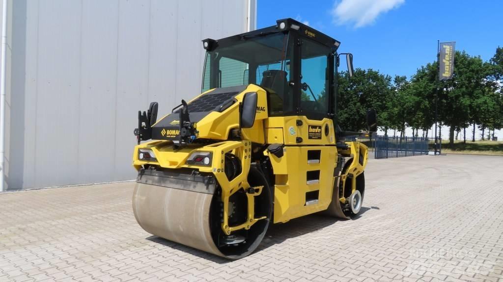 Bomag BW 154 AP-5 Ikerdobos hengerek
