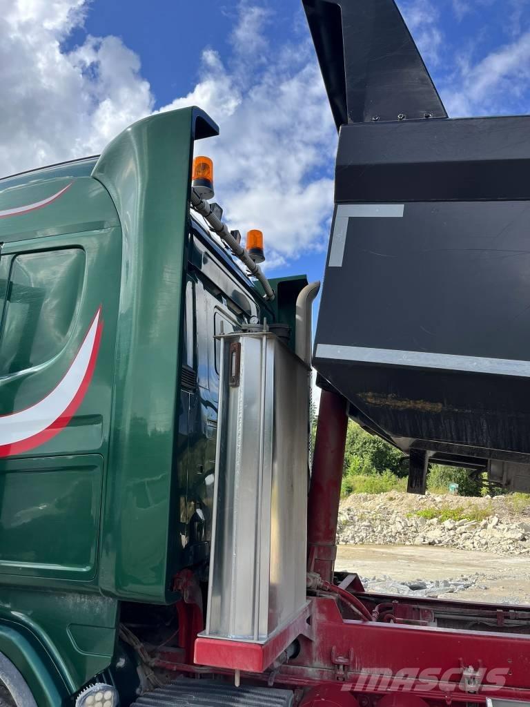Scania R 560 Billenő teherautók