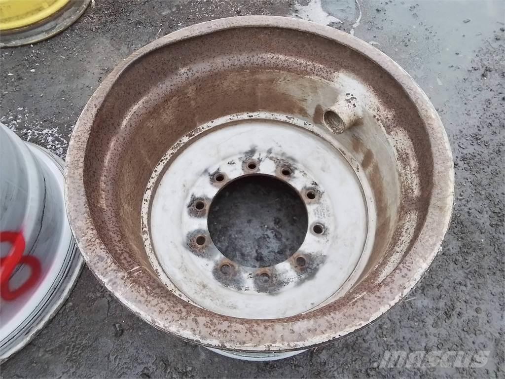 Valmet 890 20x26,5 Gumiabroncsok, kerekek és felnik