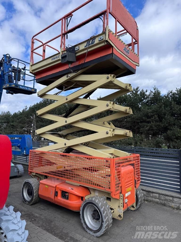 JLG 4069 Ollós emelők