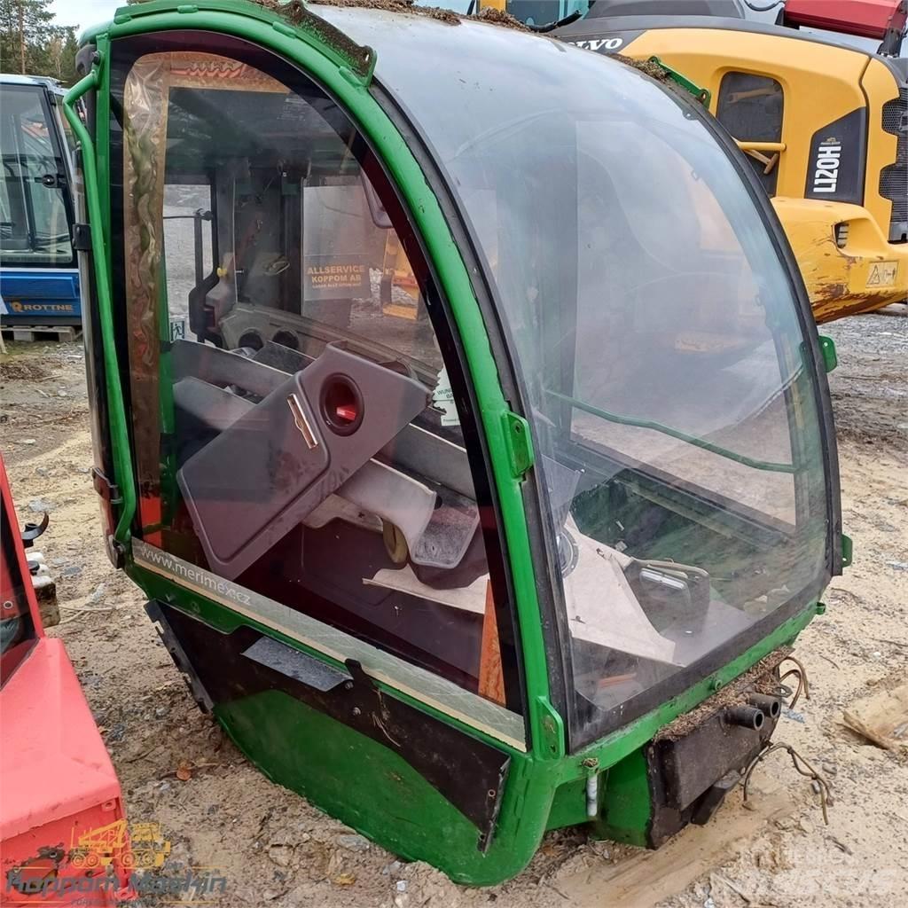 John Deere 1270e Vezetőfülke és belső tartozékok